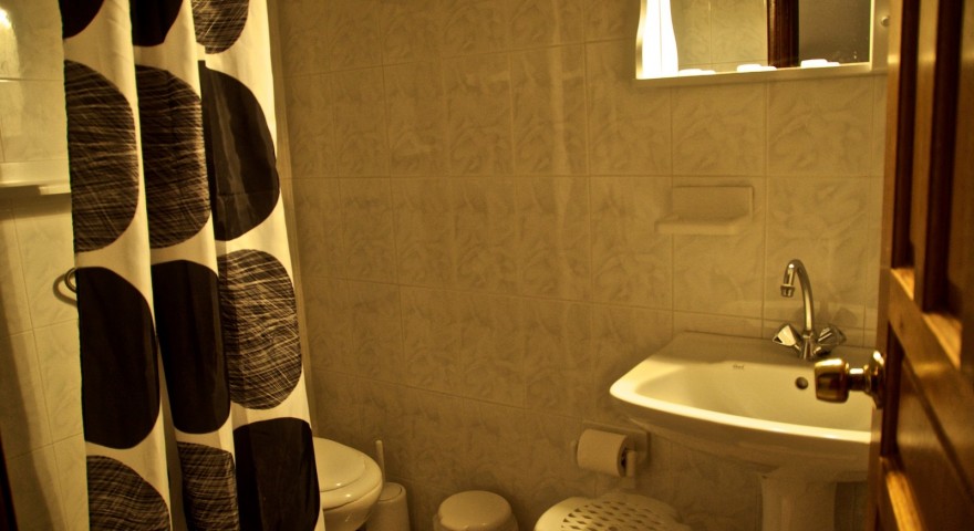 Apartment  14 bathroom 